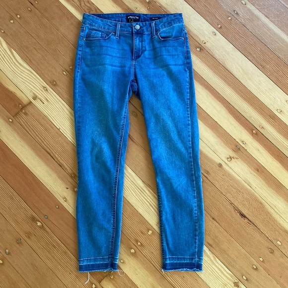 Kenneth‎ Cole 6 - Picture 1 of 6